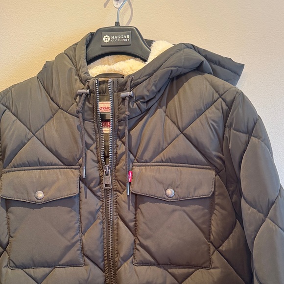 NWT - Levi's Dark Green Quilted Hooded Winter Jacket - Picture 5 of 15